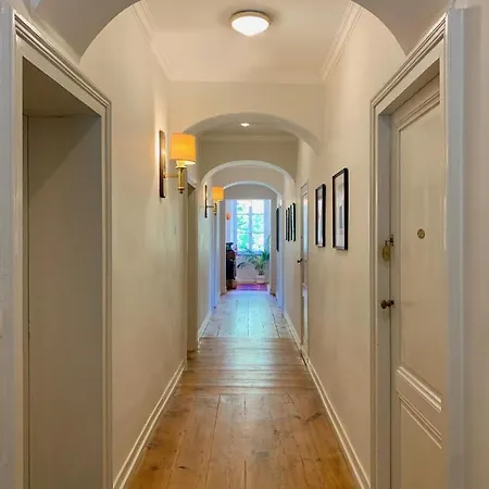 招待所 Chateau Le Repos 4*